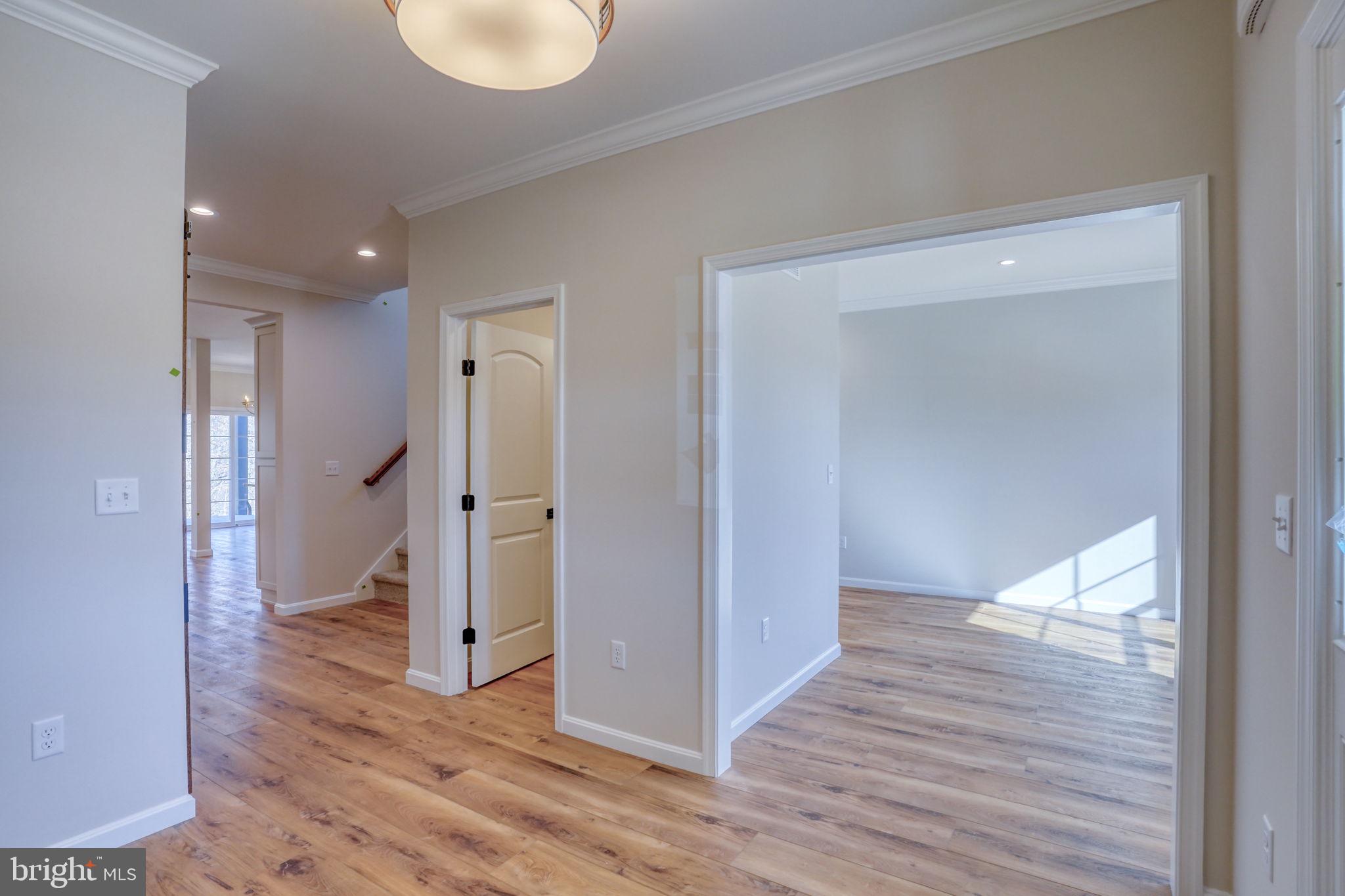 COURSEYS POINT - Residential