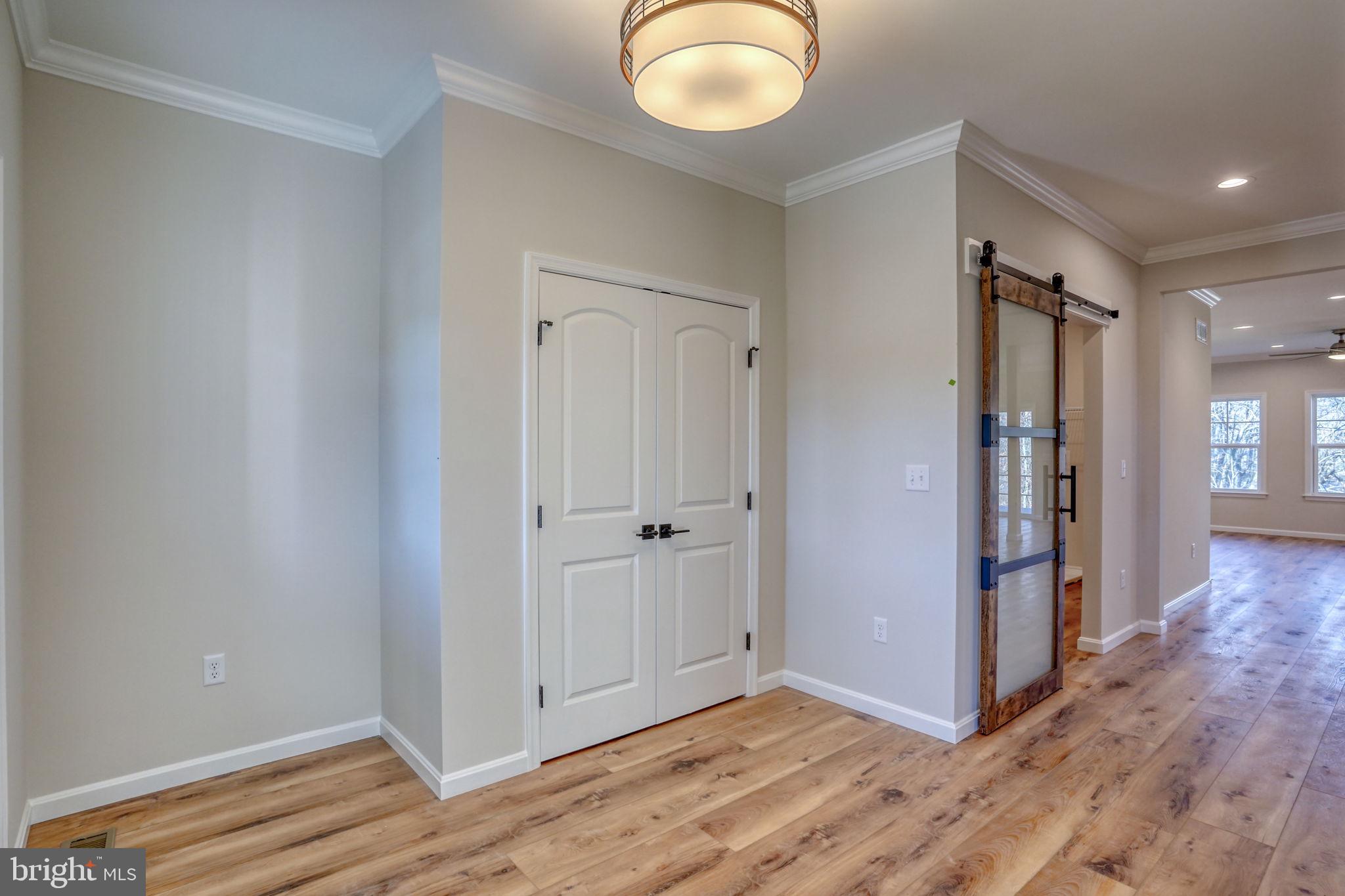 COURSEYS POINT - Residential