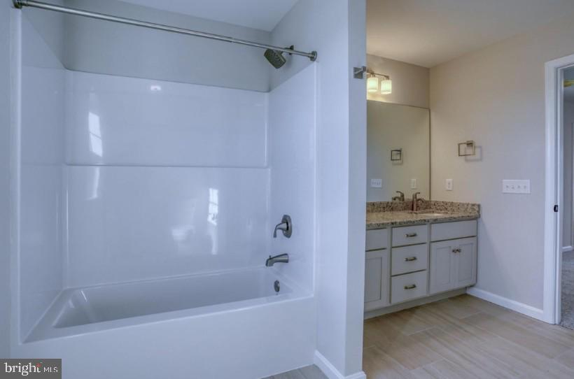 COURSEYS POINT - Residential