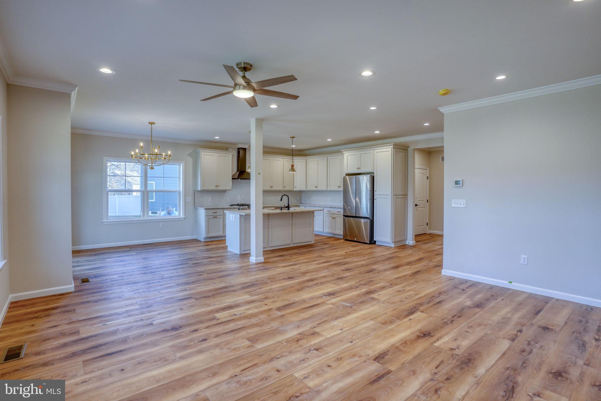 COURSEYS POINT - Residential