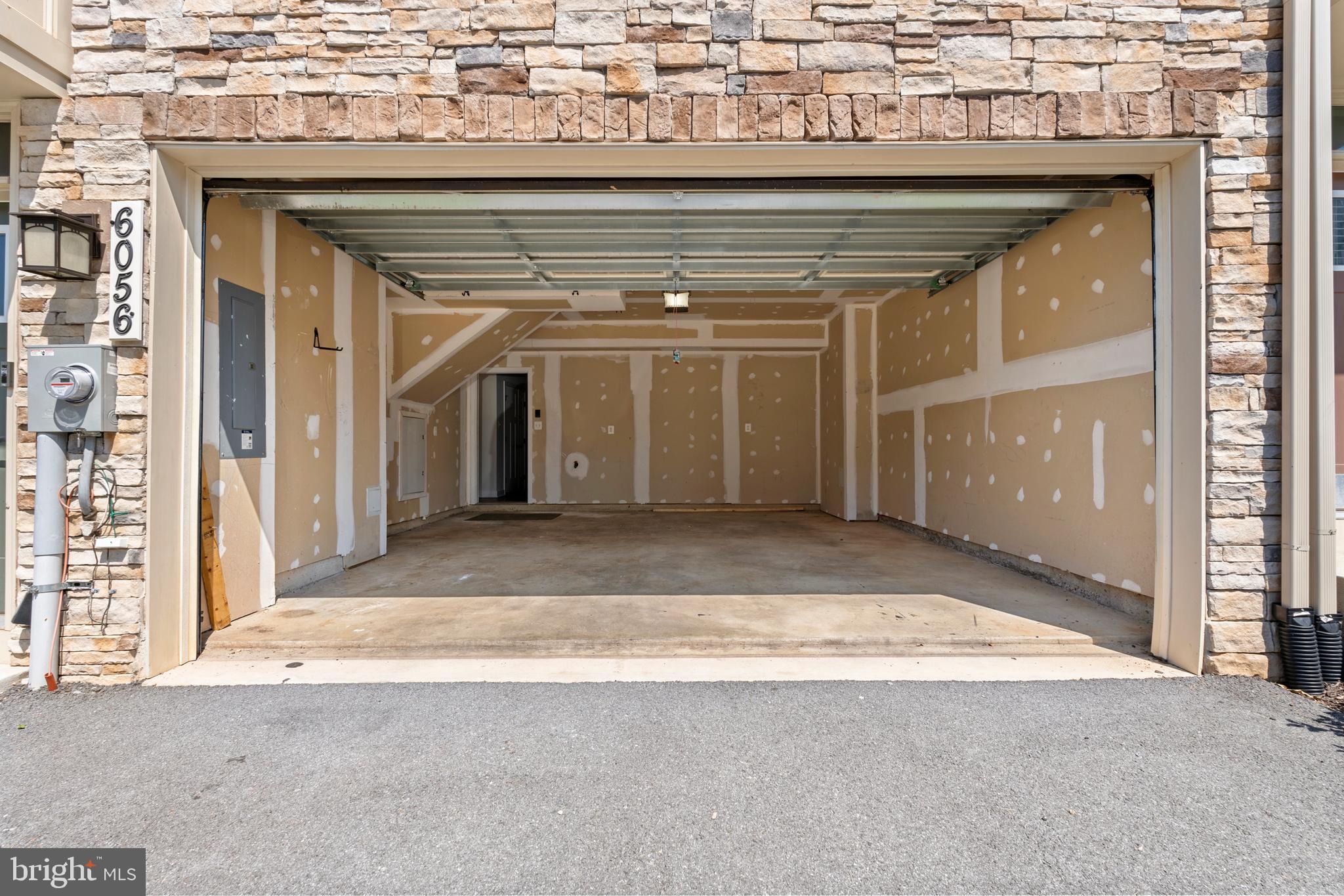 HARRINGTON TERRACE - Residential