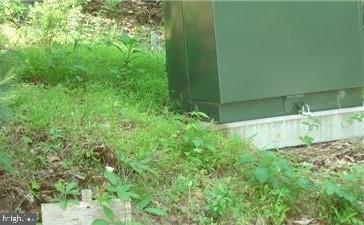 TWIN LAKES EAST - Land