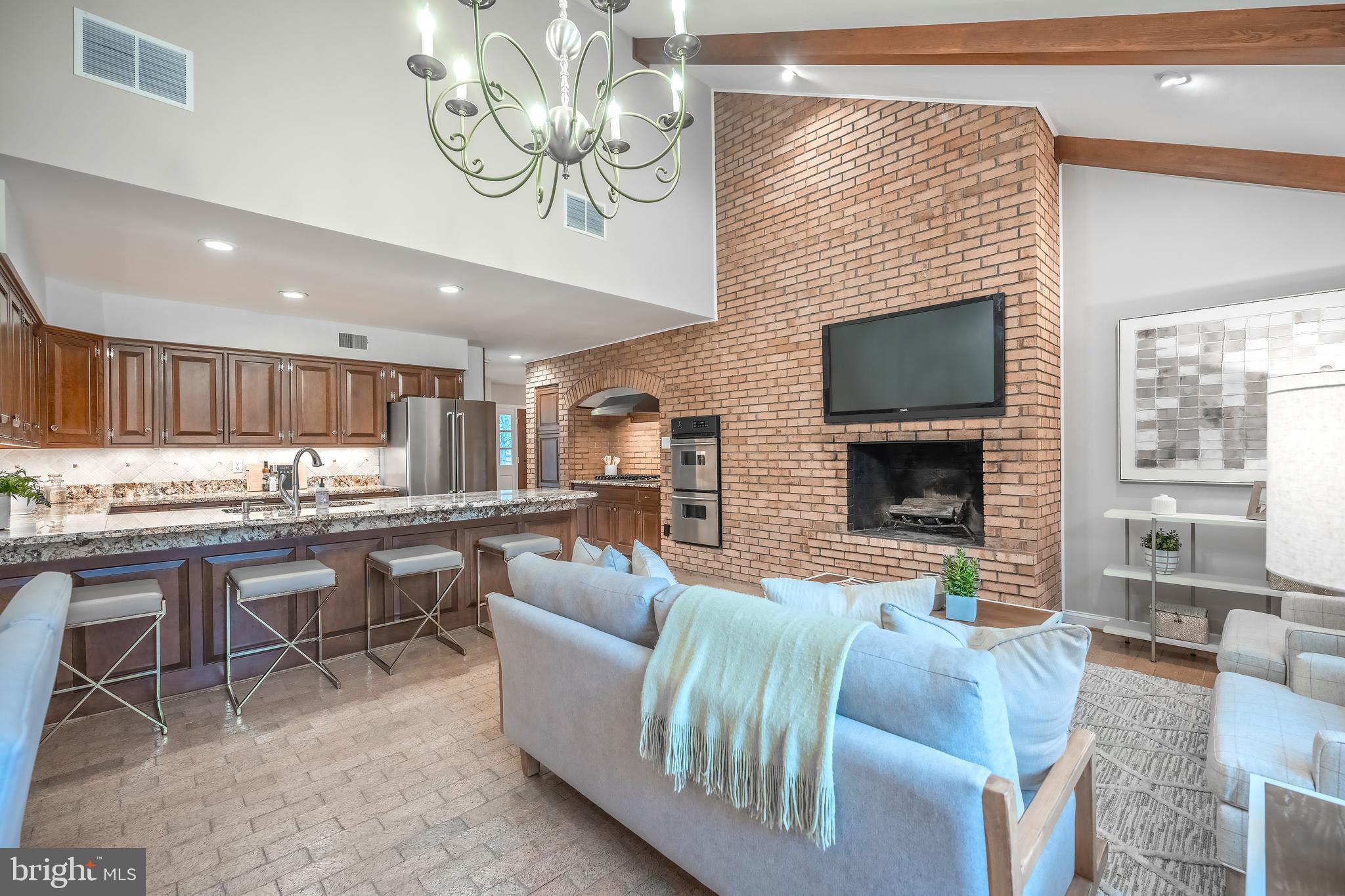 EVERMAY - Residential