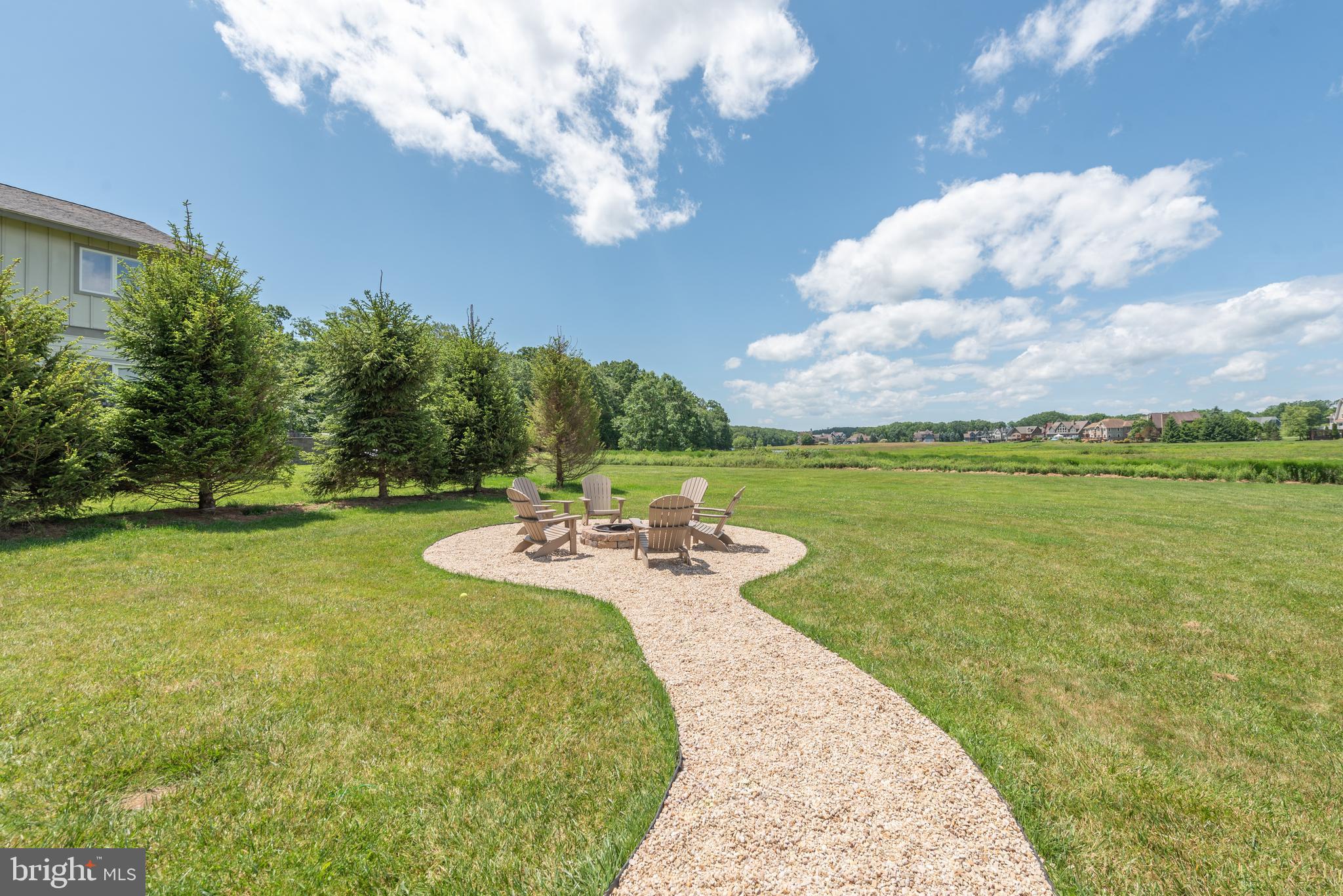 WATERFRONT GREENS - Residential