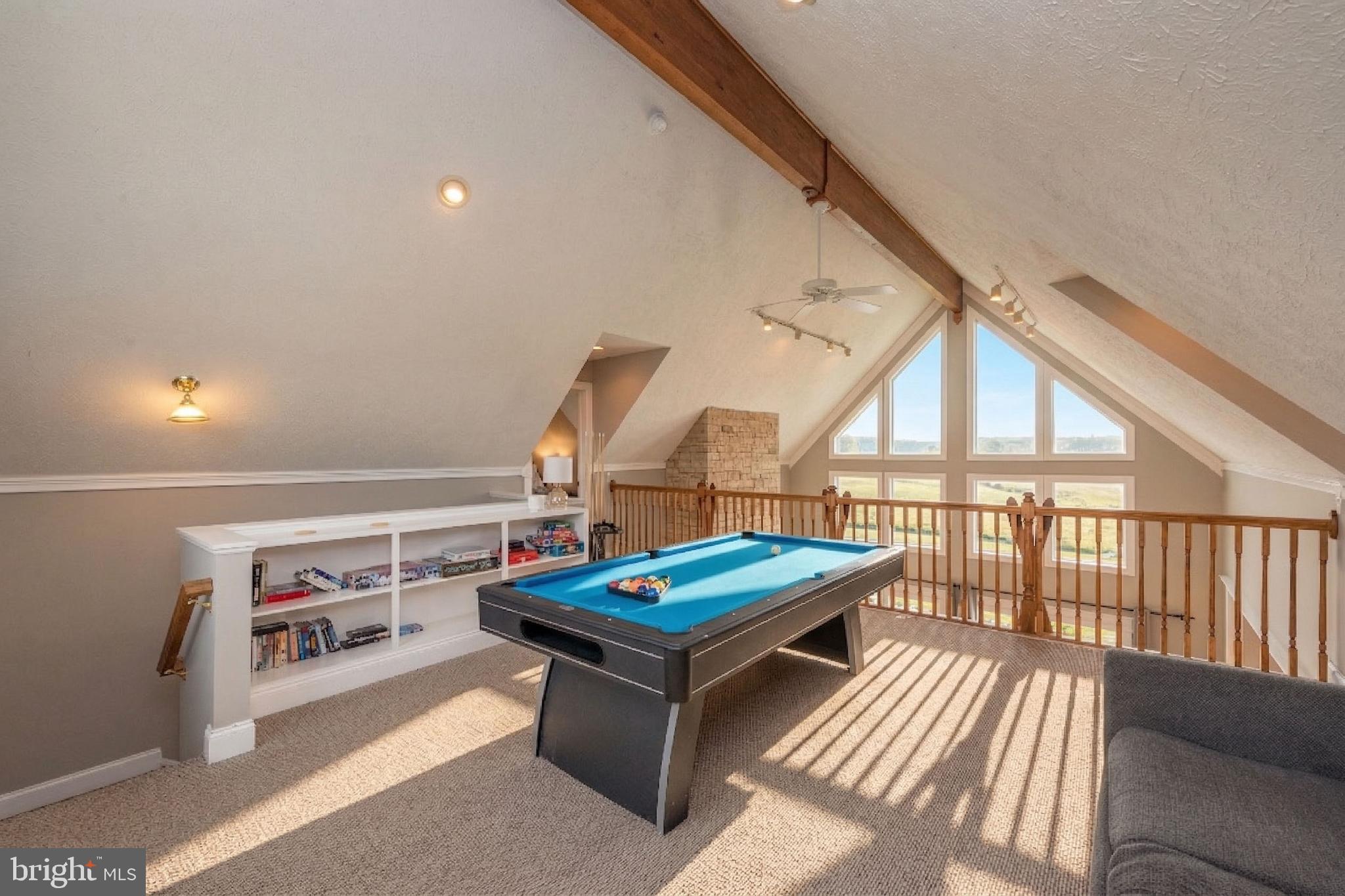 WATERFRONT GREENS - Residential