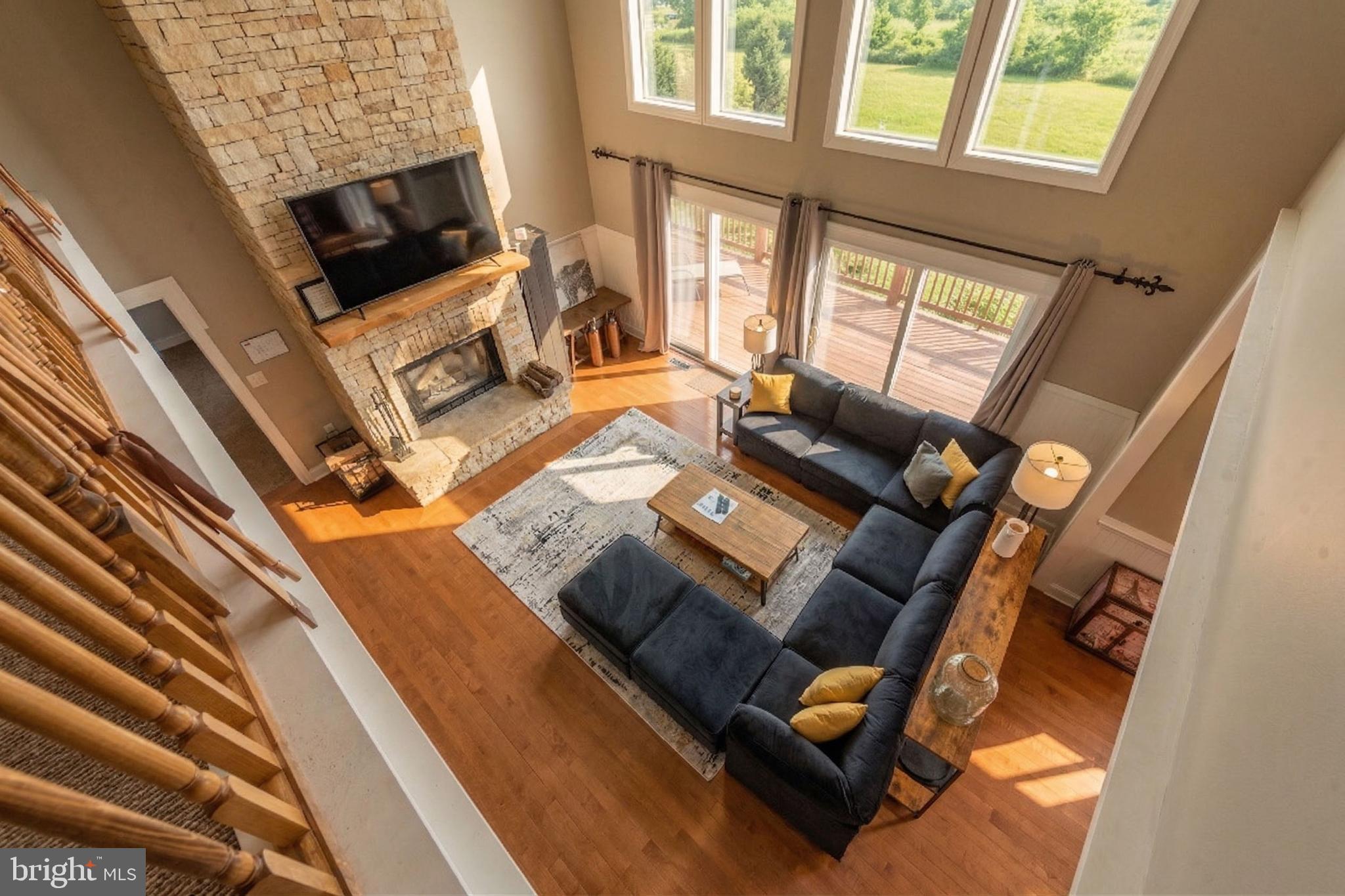 WATERFRONT GREENS - Residential