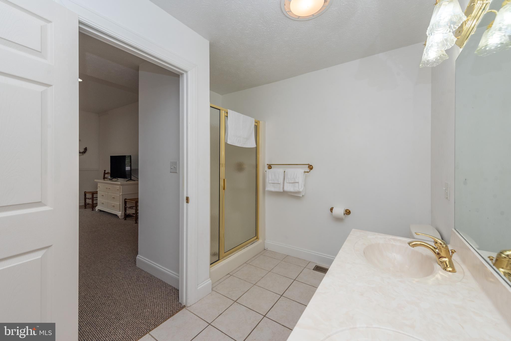 WATERFRONT GREENS - Residential