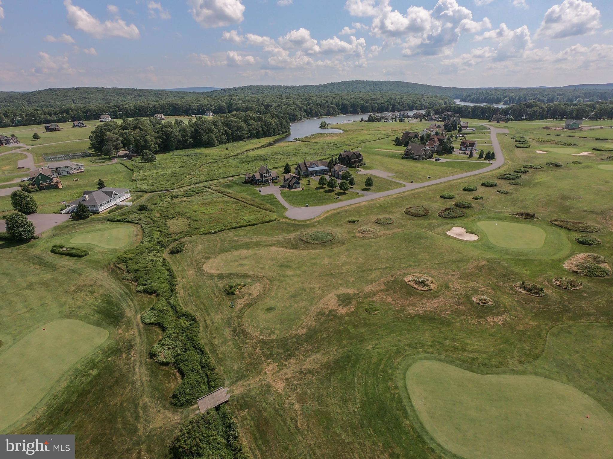 WATERFRONT GREENS - Residential