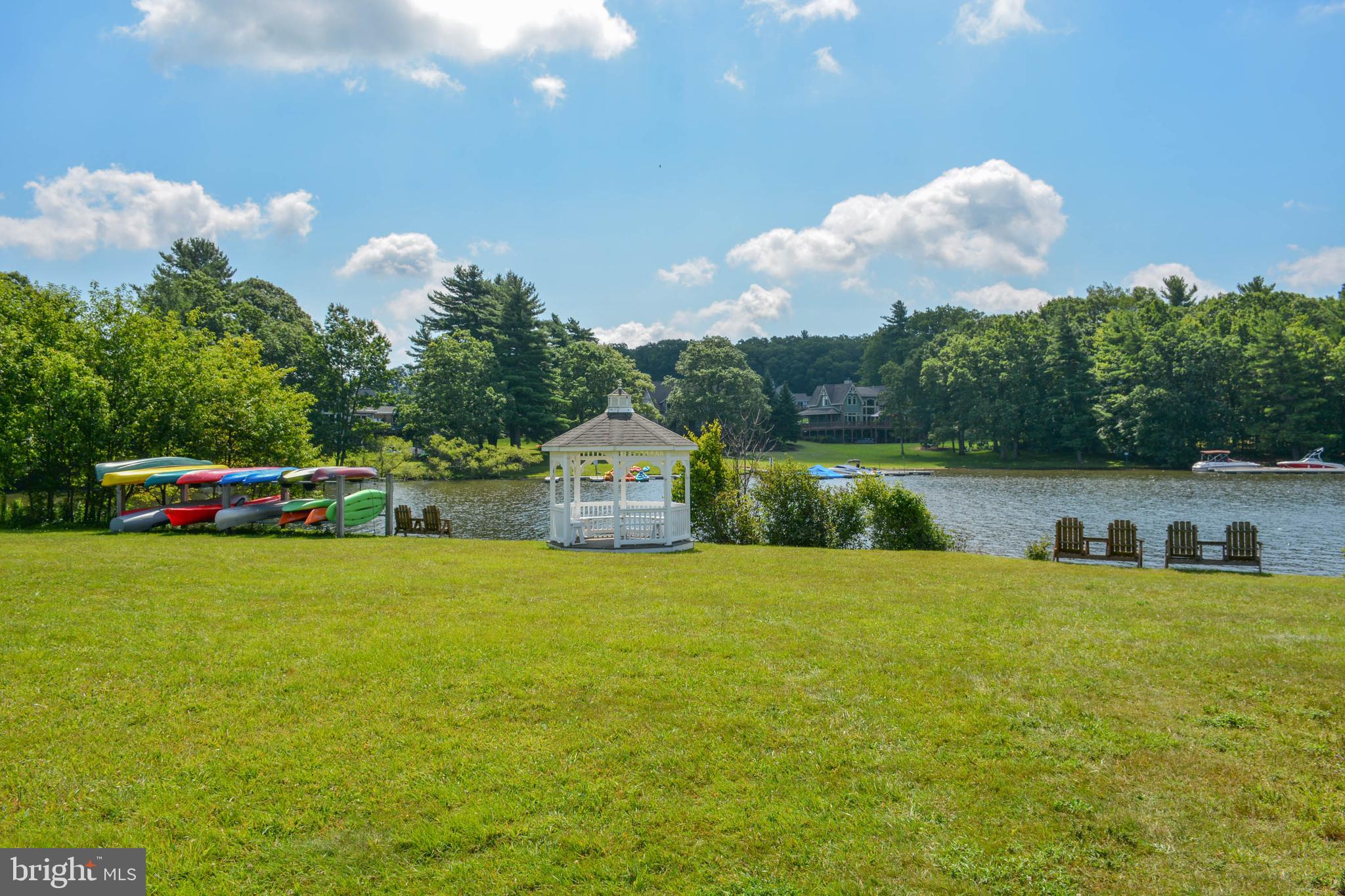 WATERFRONT GREENS - Residential
