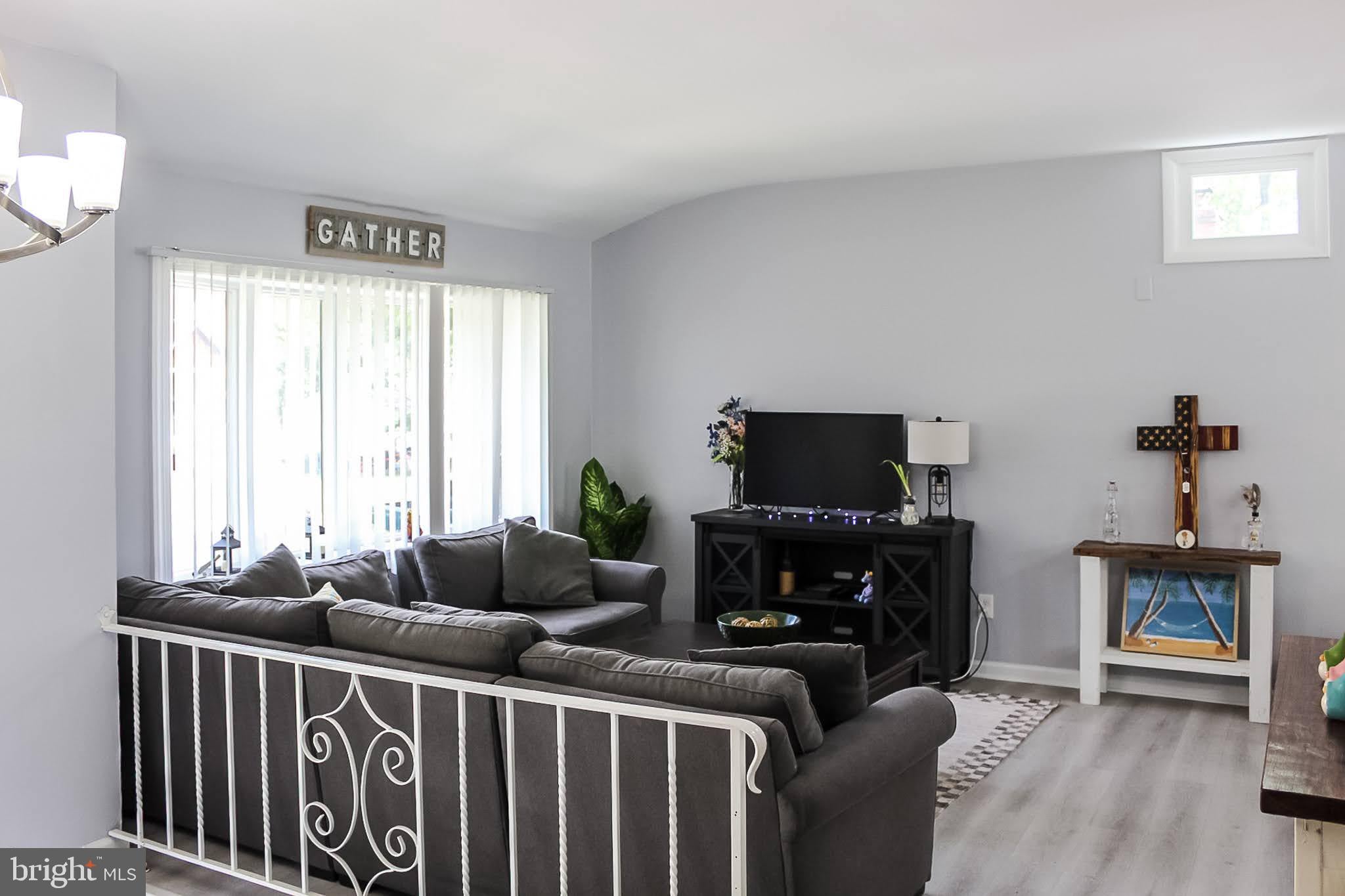 210 MONTANA TRAIL