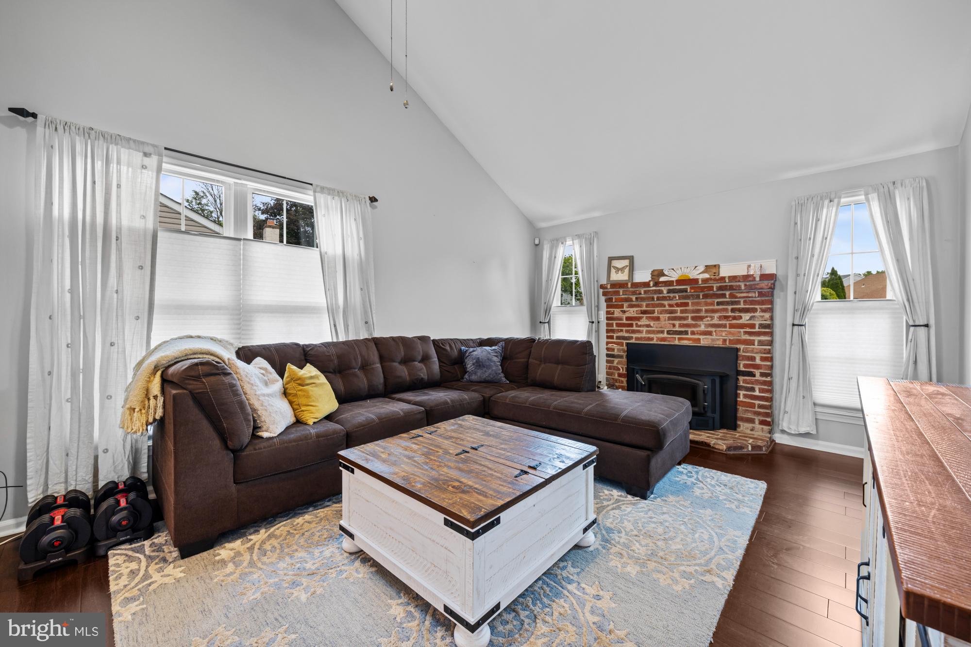 226 OAKRIDGE DRIVE