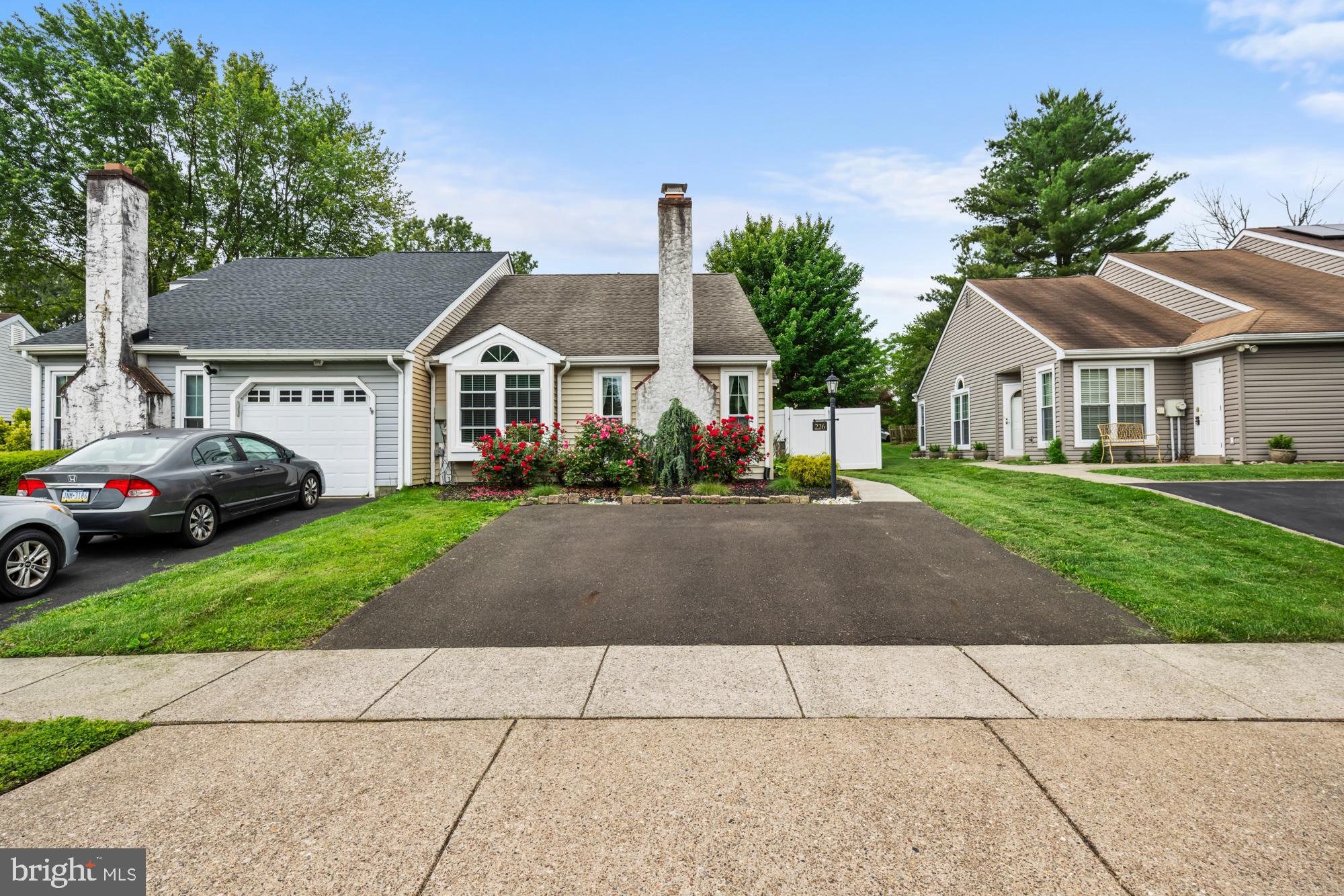 226 OAKRIDGE DRIVE