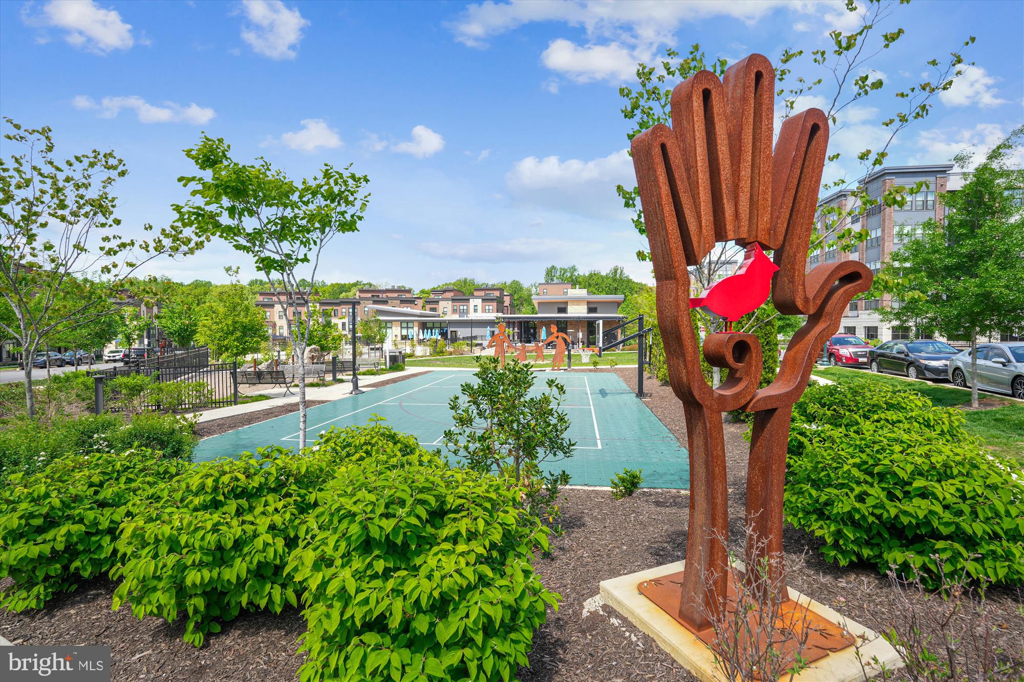 TOWER OAKS - Residential