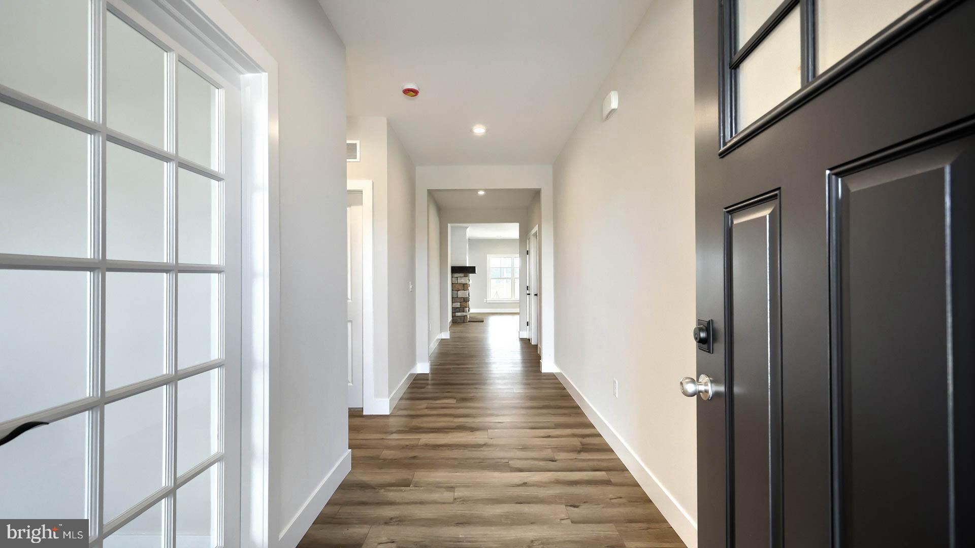 WINDING CREEK - Residential