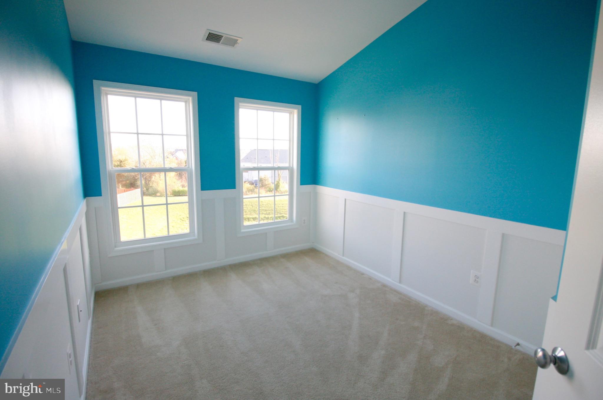 STRATSHIRE CROSSING - Residential Lease