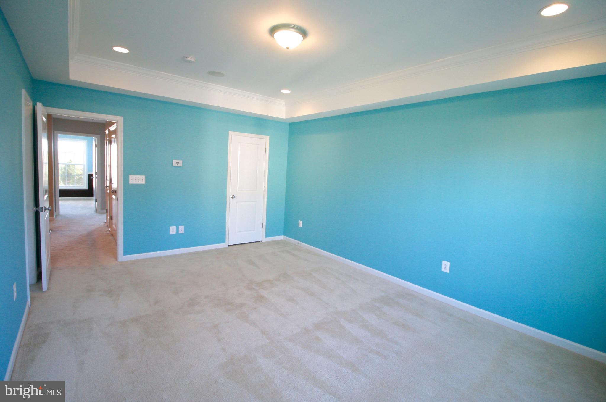 STRATSHIRE CROSSING - Residential Lease