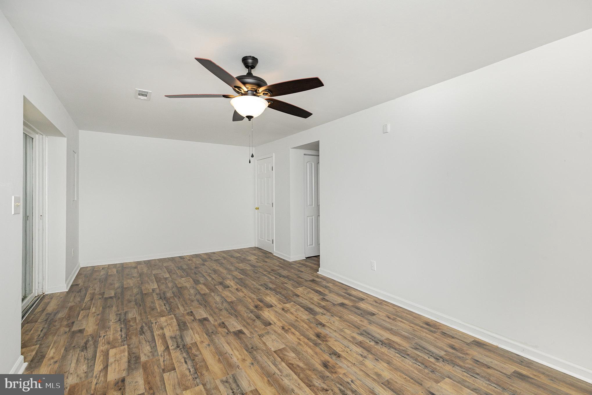 SPRING VALLEY - Residential