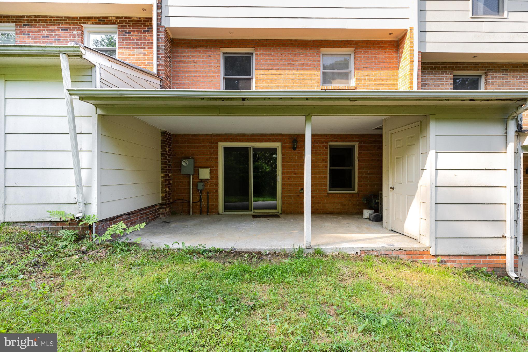 SPRING VALLEY - Residential