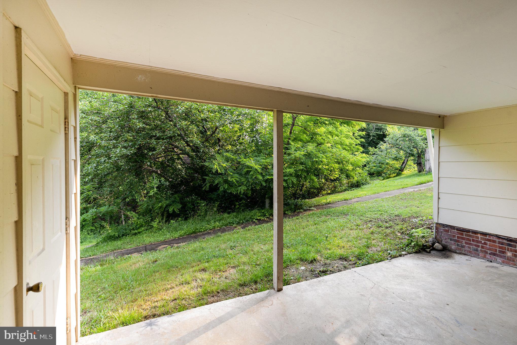 SPRING VALLEY - Residential