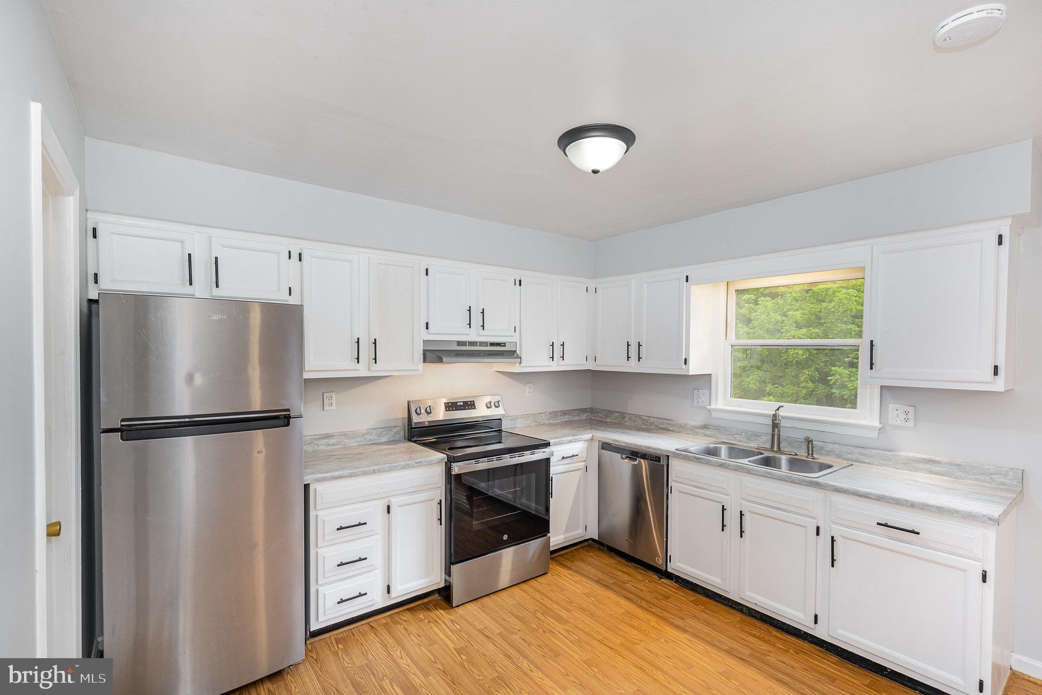 SPRING VALLEY - Residential