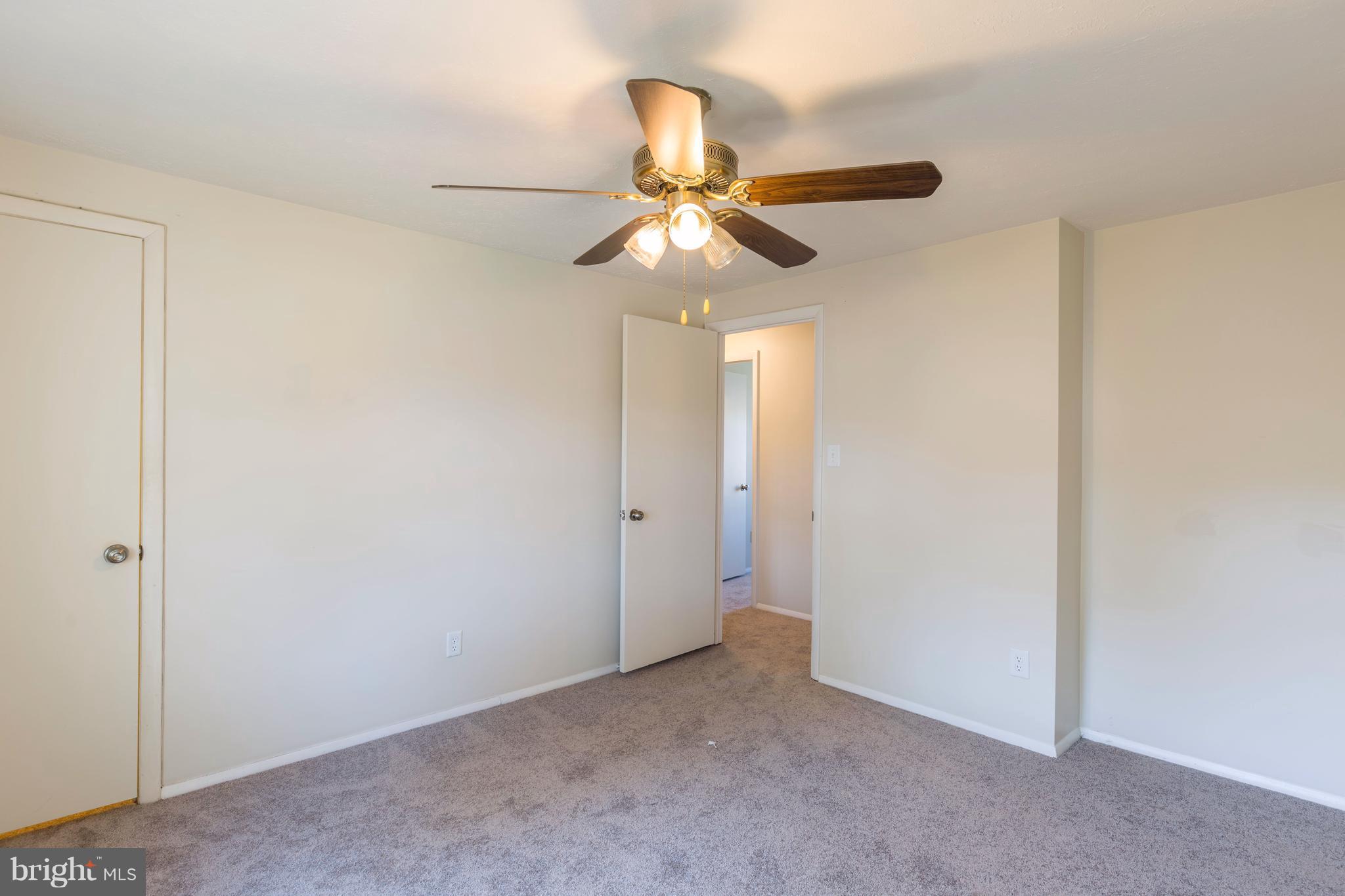 THE HIGHLANDS - Residential