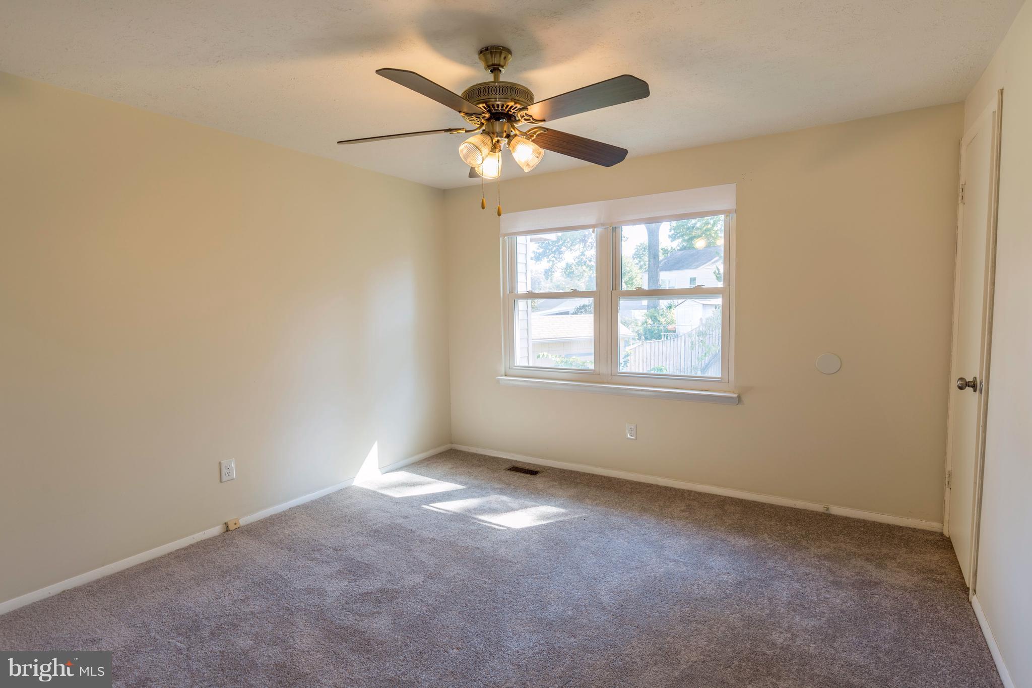 THE HIGHLANDS - Residential