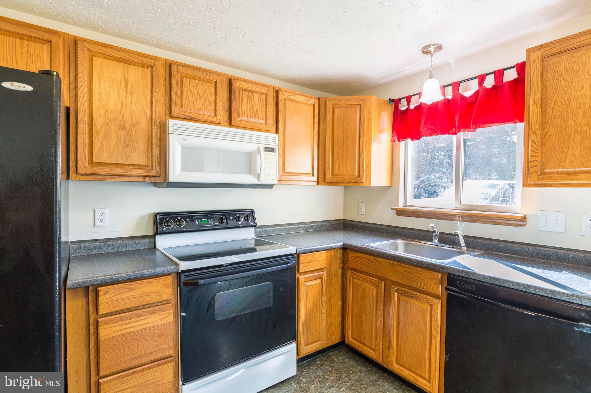 THE HIGHLANDS - Residential