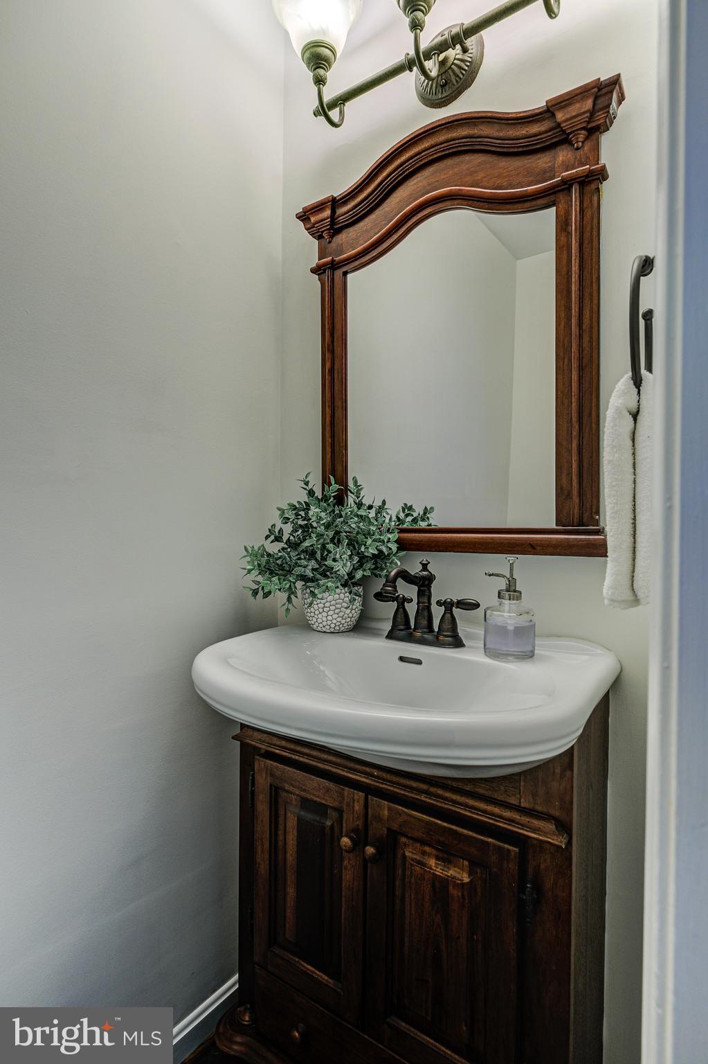 FOREST ESTATES - Residential