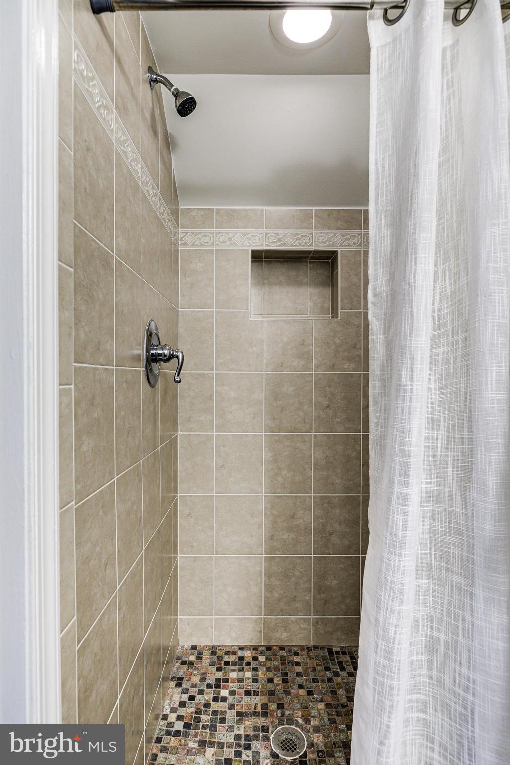 FOREST ESTATES - Residential