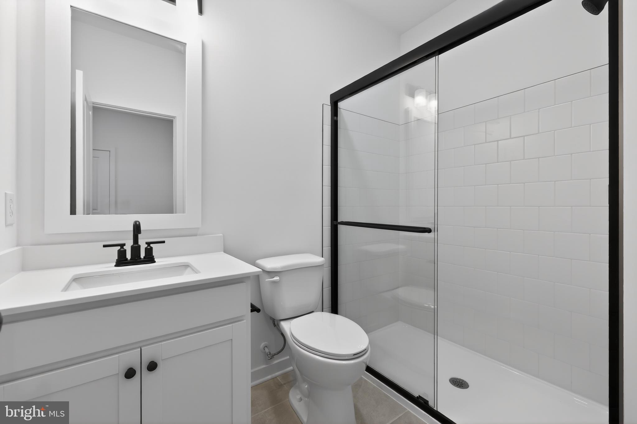 CAPTAINS WAY - Residential