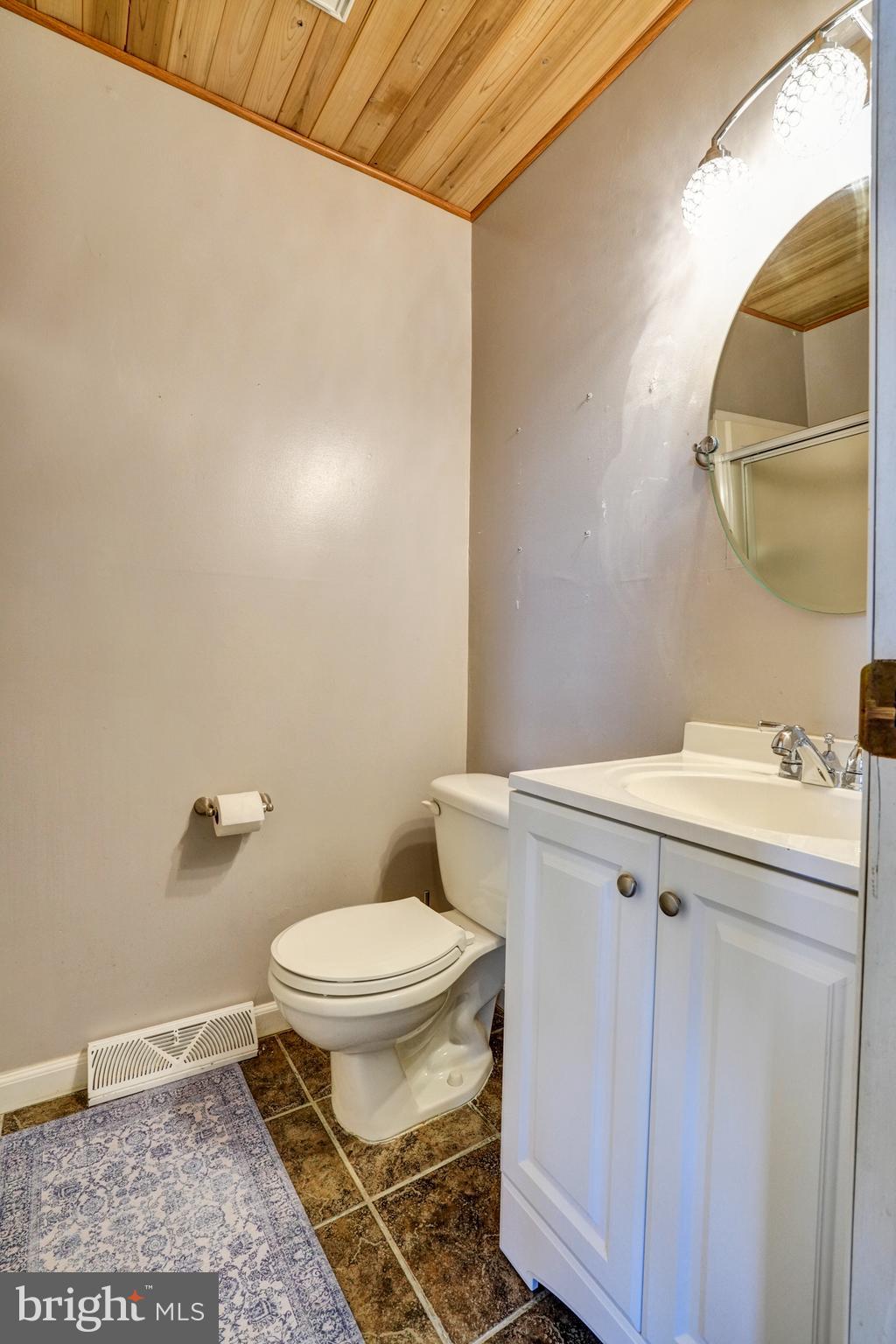 BEAVER RUN KNOLL - Residential