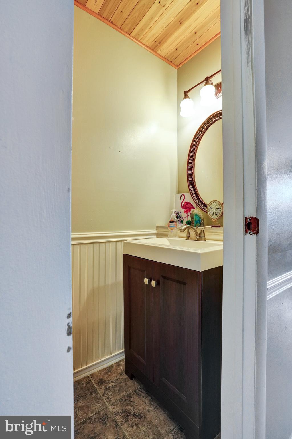 BEAVER RUN KNOLL - Residential