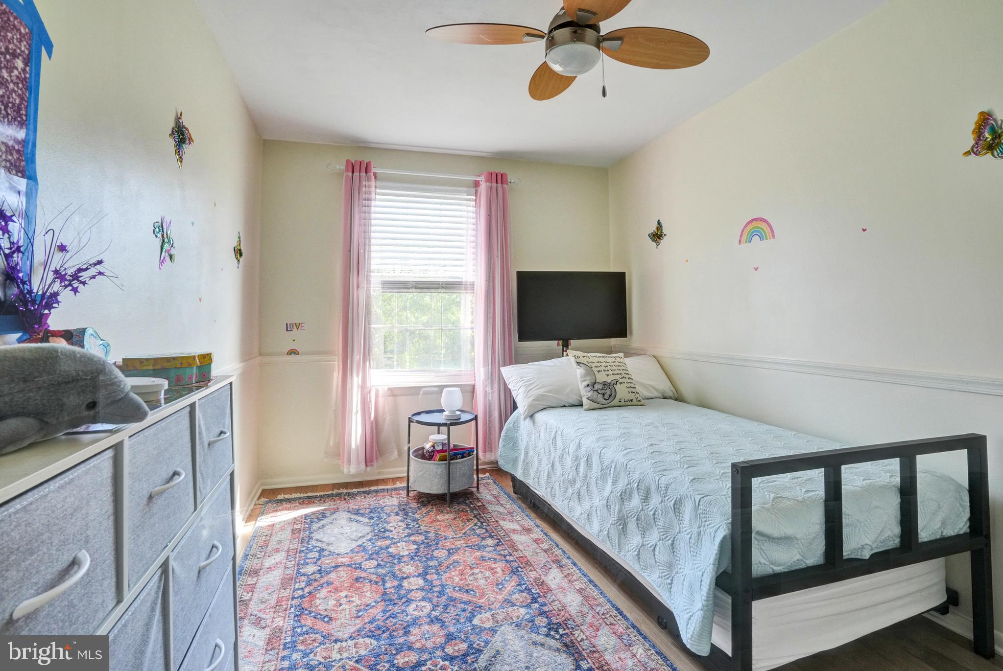 BEAVER RUN KNOLL - Residential