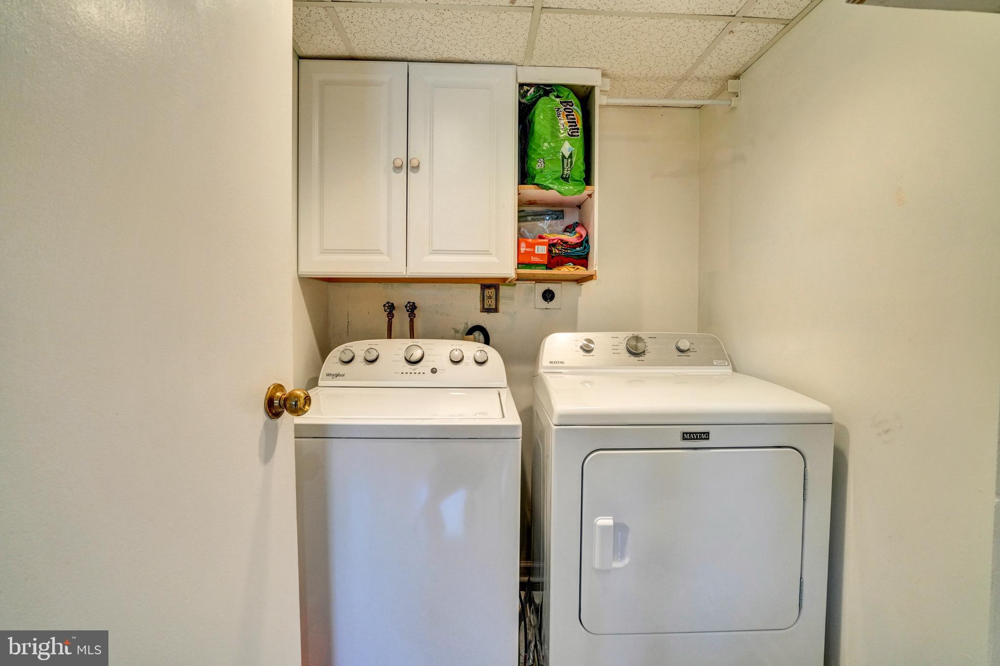 BEAVER RUN KNOLL - Residential