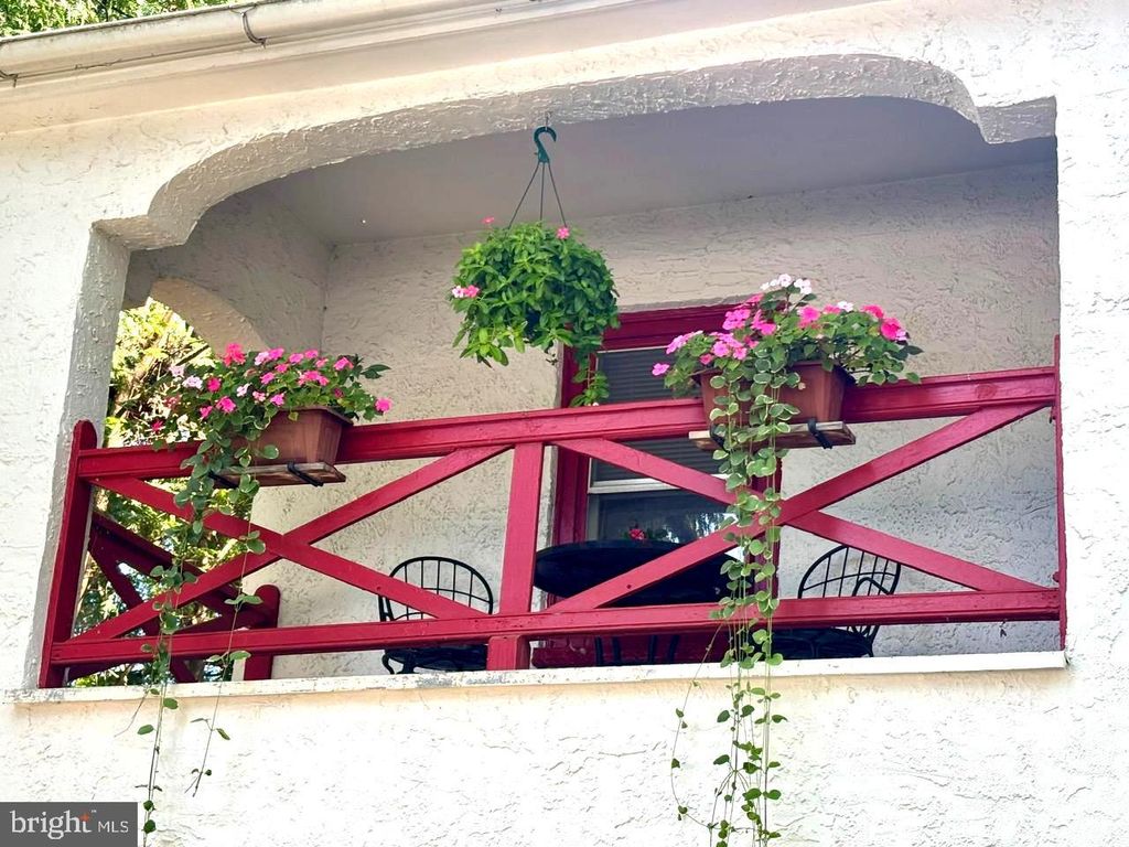 Photo of 112 N New Street, LITITZ, PA 17543 (MLS # PALA2074452)