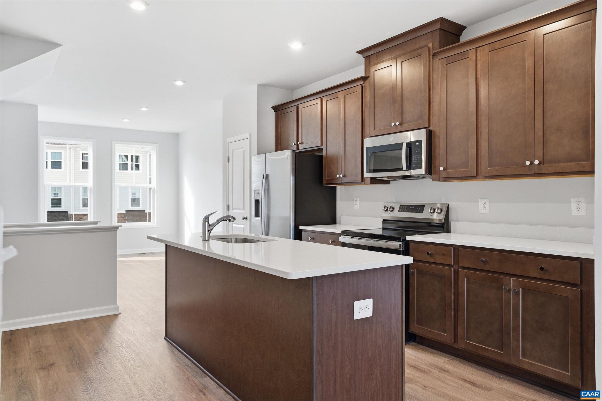 PLEASANT GREEN - Residential