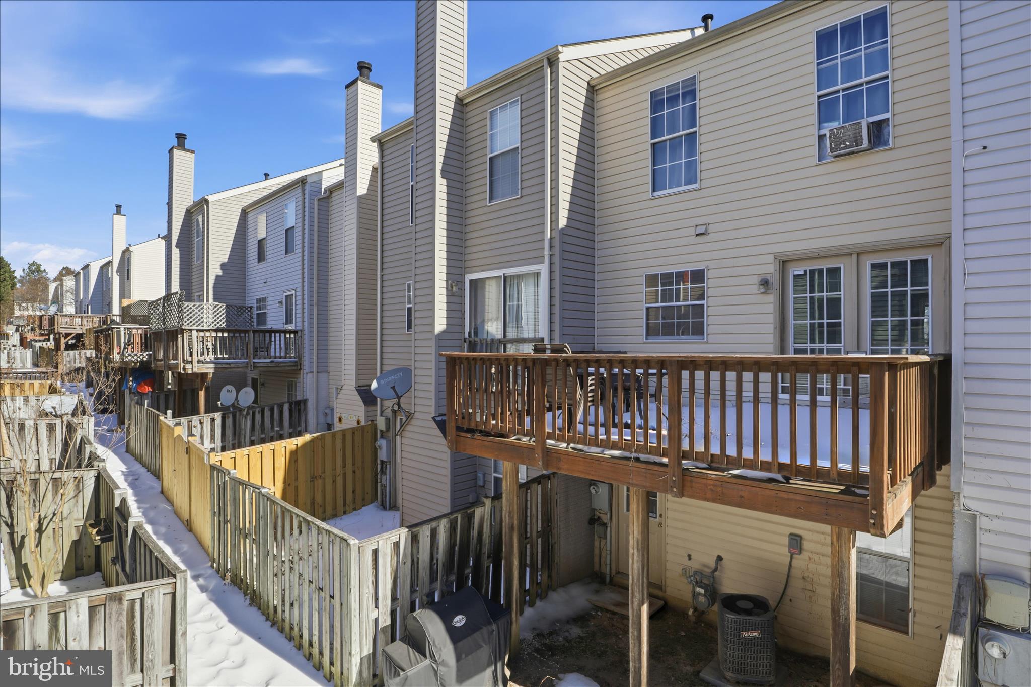 DEVILS REACH CONDOS - Residential