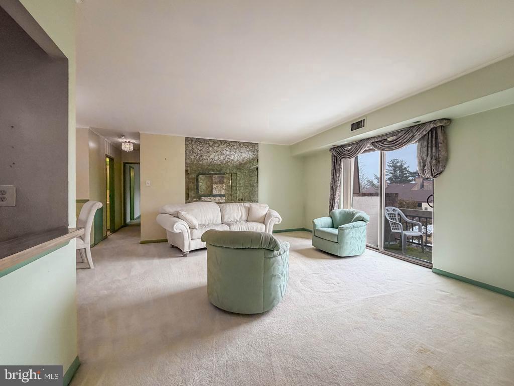 DELAIRE LANDING - Residential
