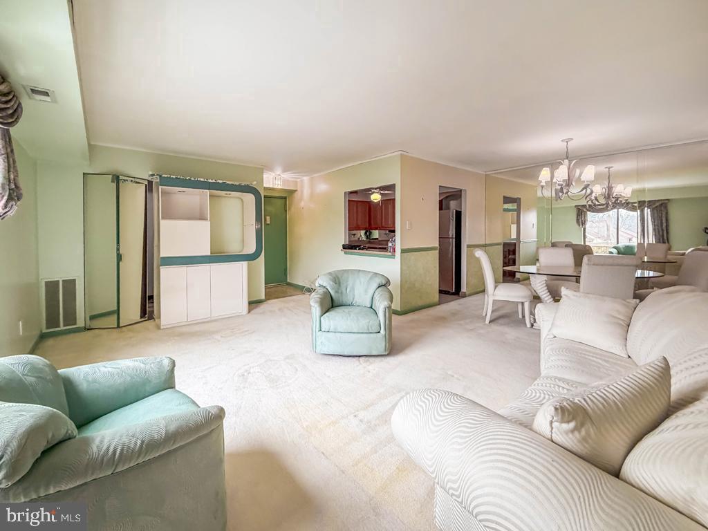 DELAIRE LANDING - Residential