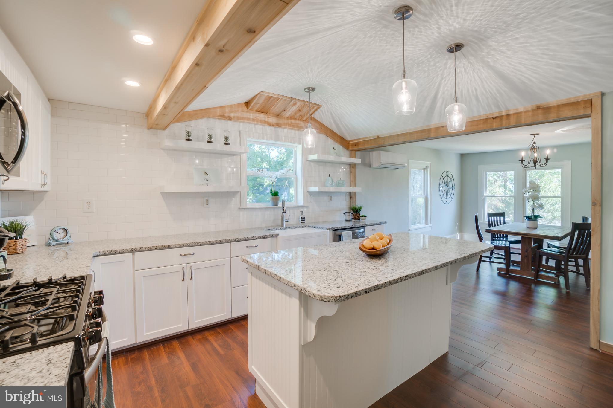 UNIONVILLE CROSSING - Residential