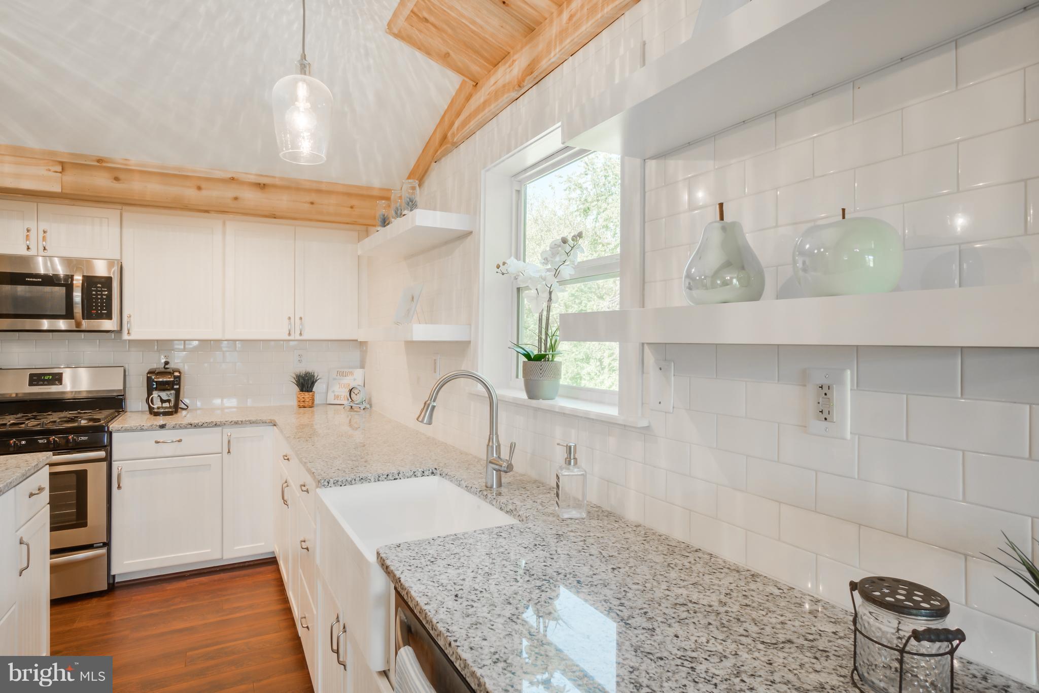 UNIONVILLE CROSSING - Residential