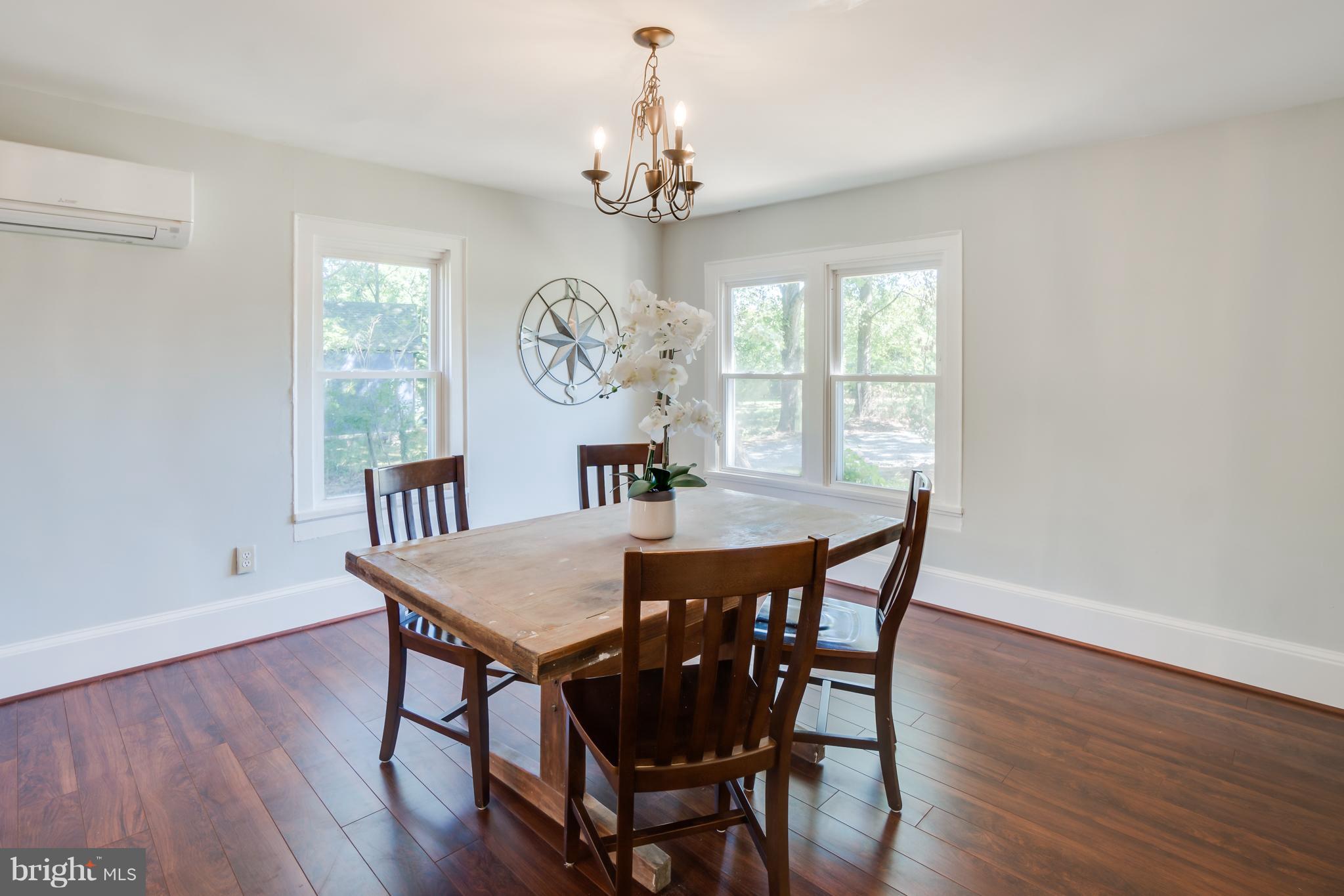 UNIONVILLE CROSSING - Residential