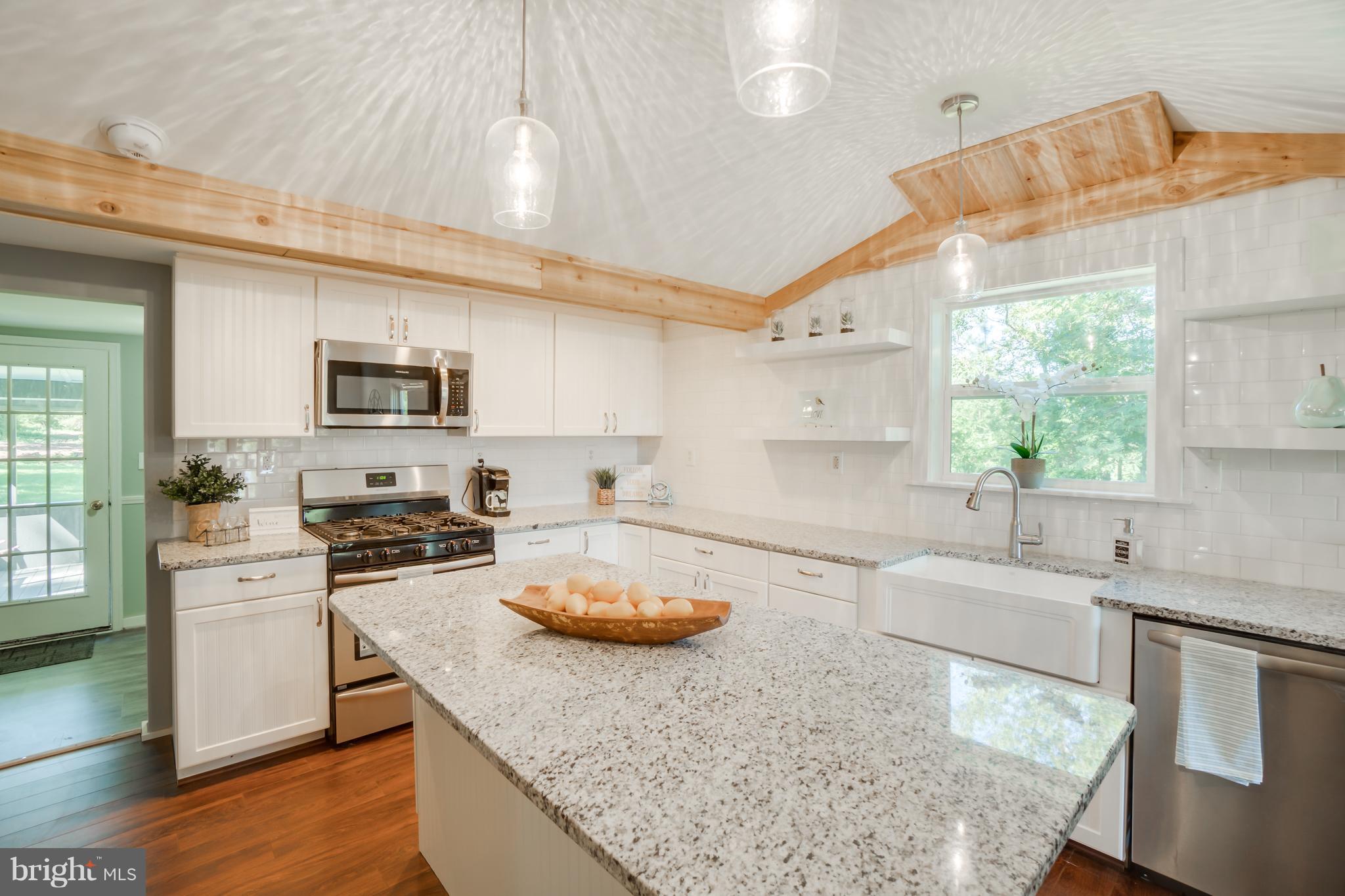 UNIONVILLE CROSSING - Residential