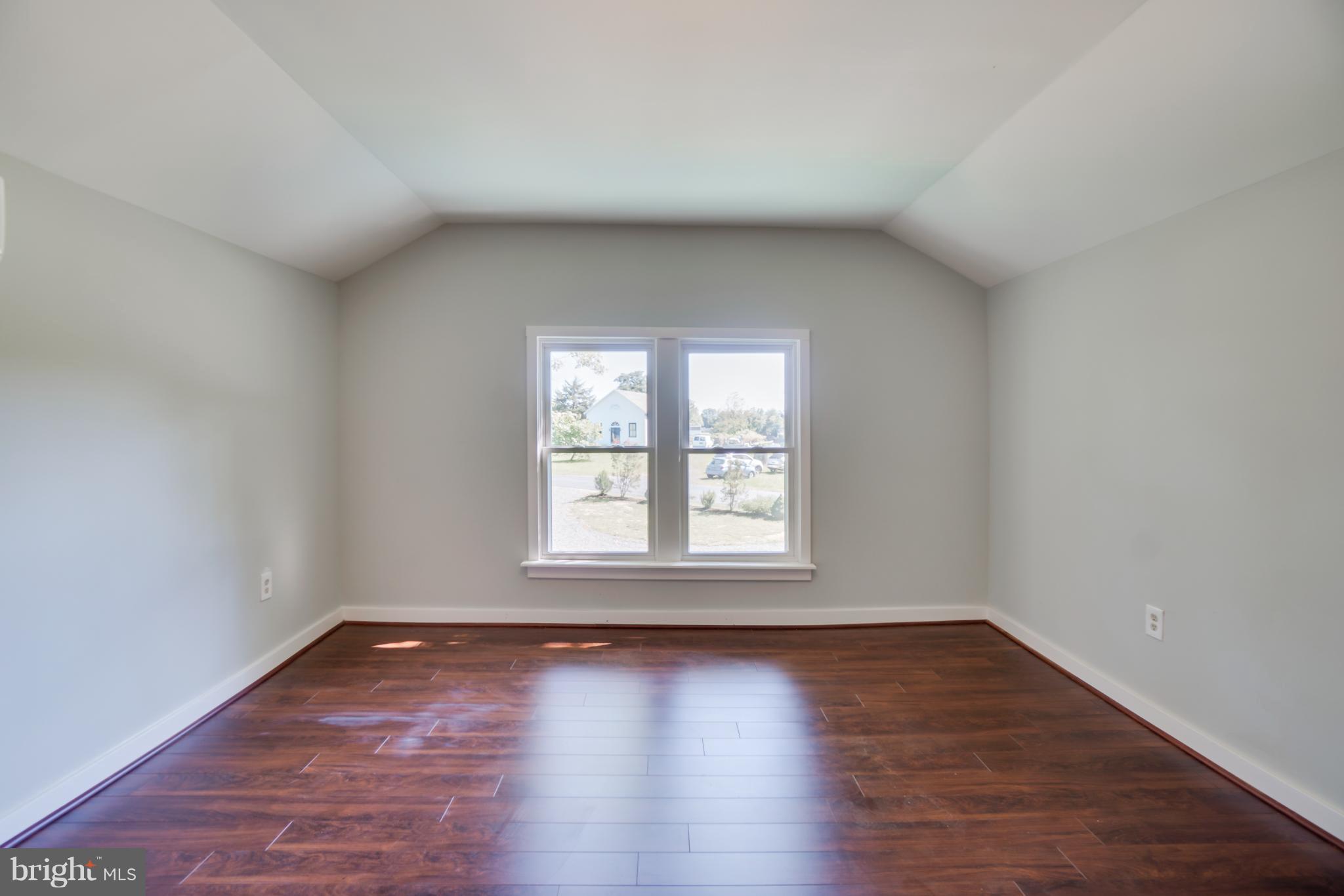 UNIONVILLE CROSSING - Residential