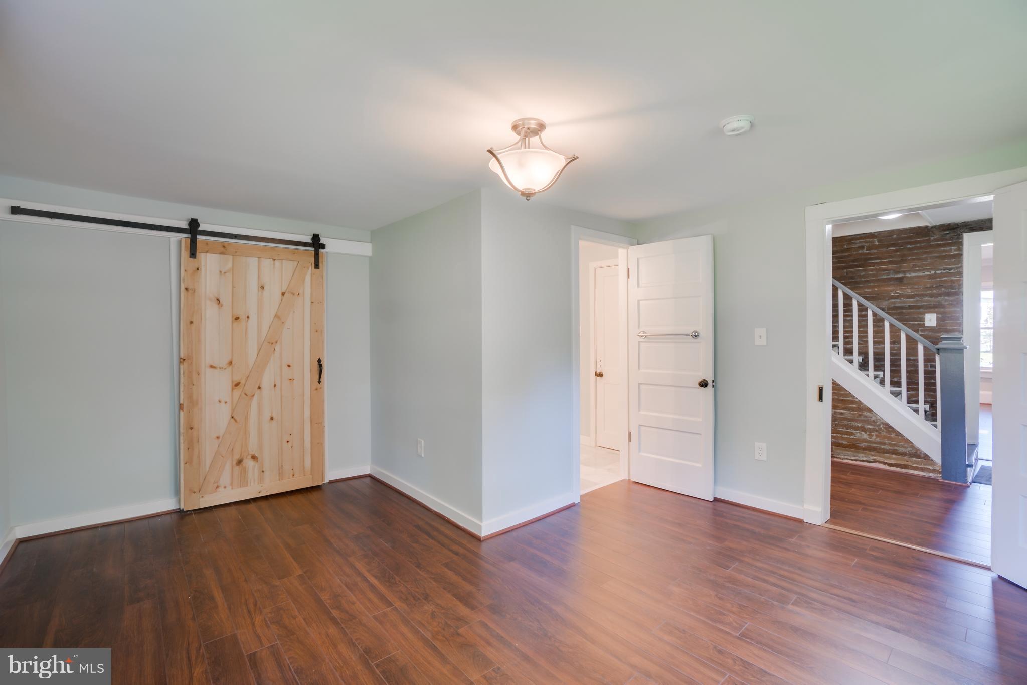 UNIONVILLE CROSSING - Residential