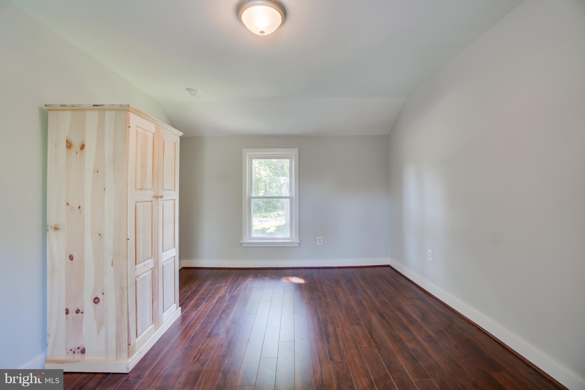 UNIONVILLE CROSSING - Residential