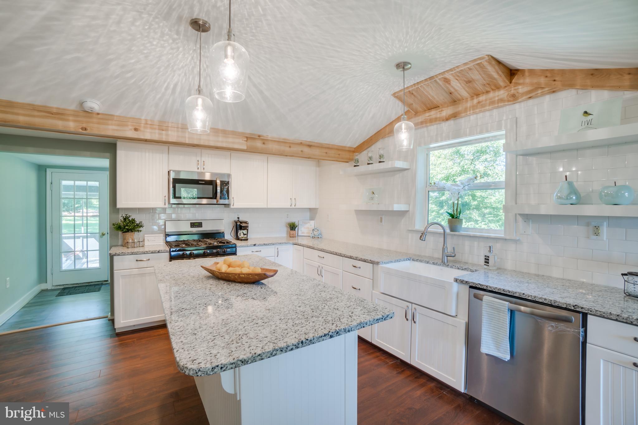 UNIONVILLE CROSSING - Residential