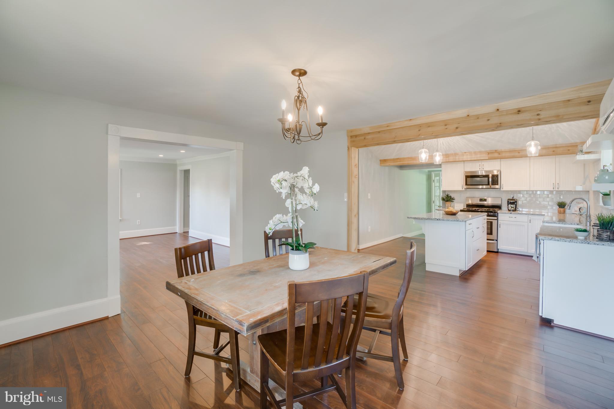 UNIONVILLE CROSSING - Residential