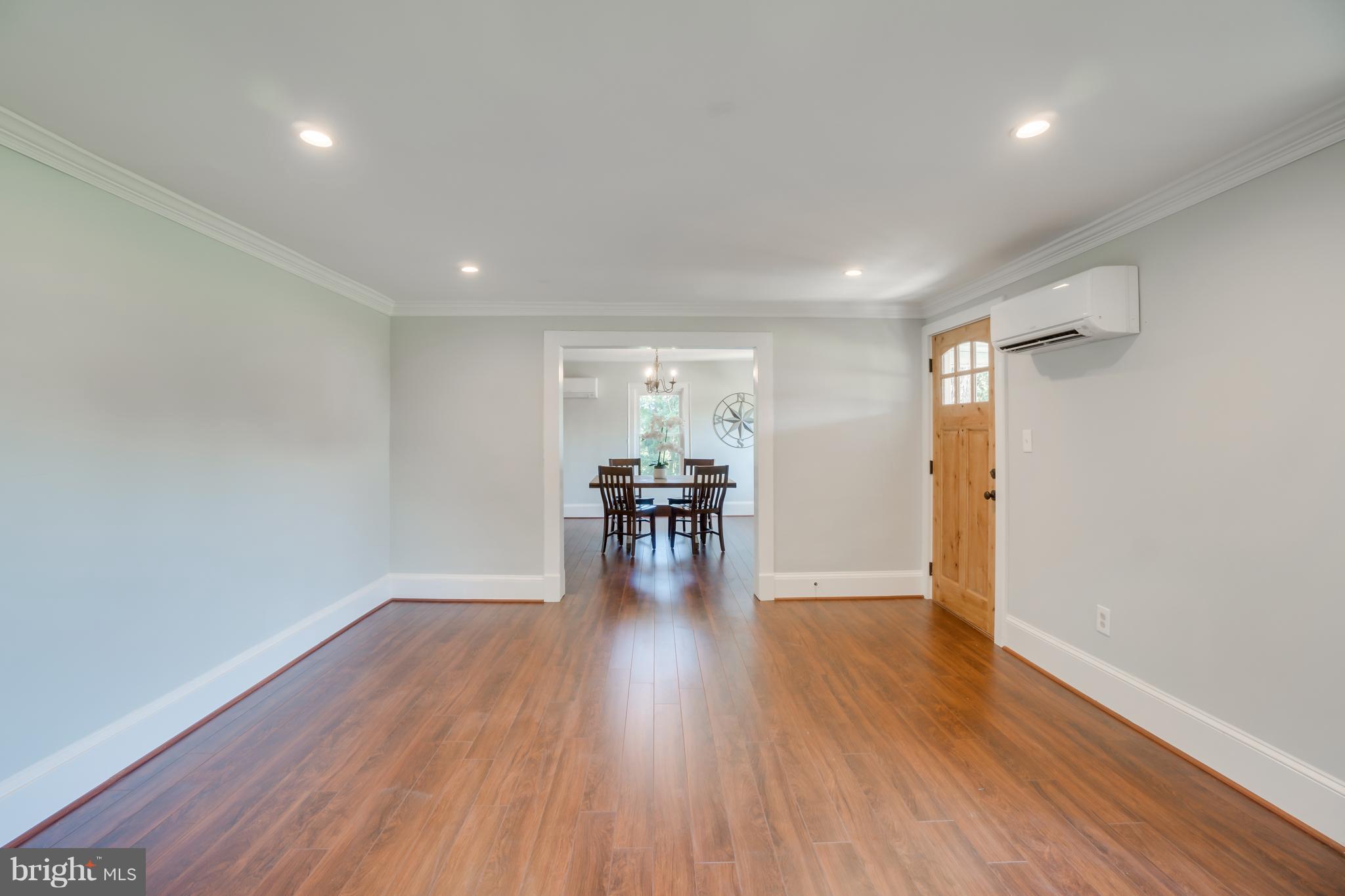 UNIONVILLE CROSSING - Residential