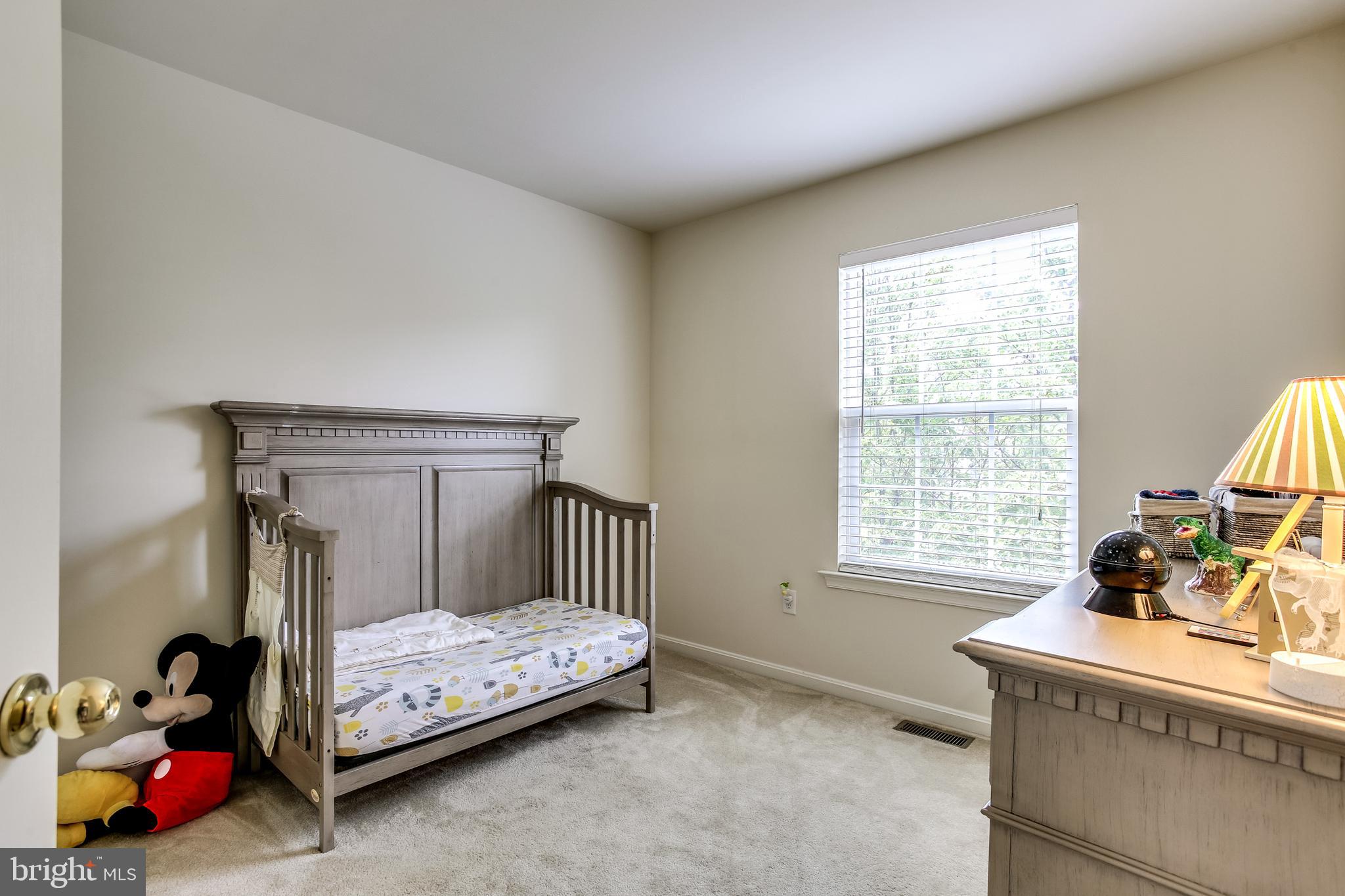 TWIN ARCH CROSSING - Residential